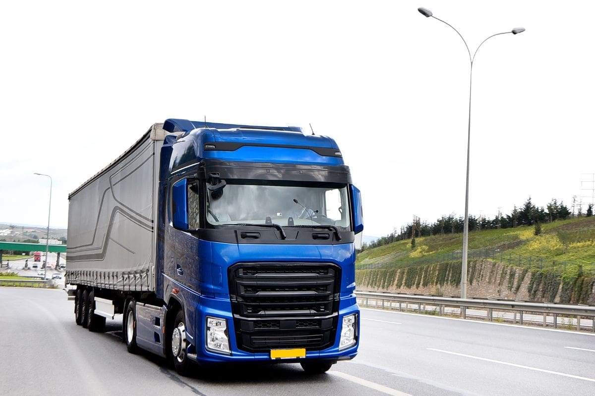 Big Blue Truck in high speed action
